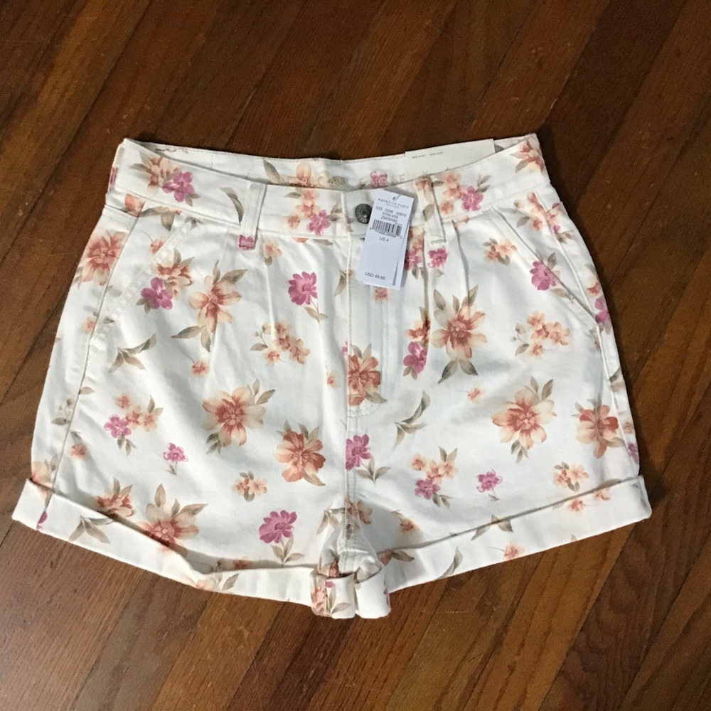 American Eagle Mom Shorts NWT